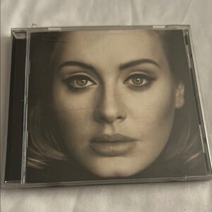 Adel Timeless Black and White CD Collection with Dramatic Eye Makeup